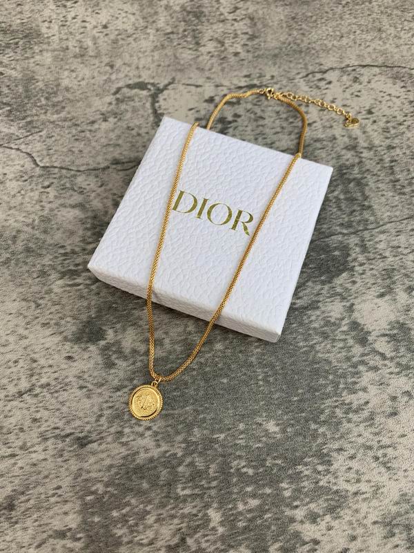 Dior Necklace 05lyr582